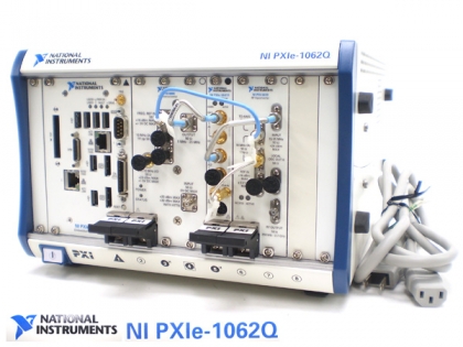 PXle-1062Q シャーシ