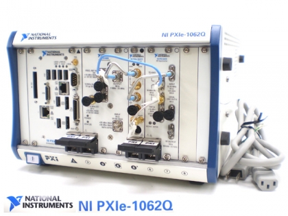 PXle-1062Q シャーシ