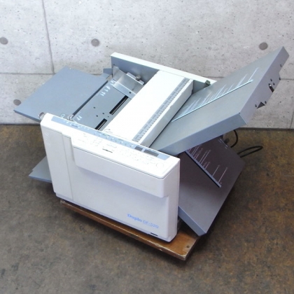 DF-520 A3対応紙折り機