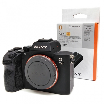 α7 III デジタル一眼カメラ