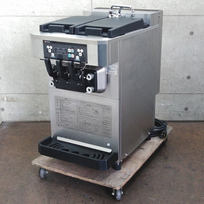 CI-7548AE 自動殺菌ソフトサーバー（卓上型ダブル機